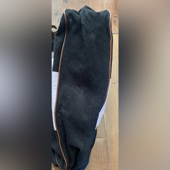 Victoria’s Secret weekender bag tote - Picture 8 of 13